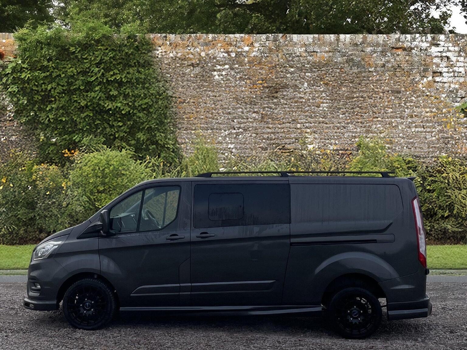 FORD TRANSIT CUSTOM 2.0 320 EcoBlue Limited Crew Van L2 H1 Euro 6 (s/s) 5dr (6 Seat) (2020/69)