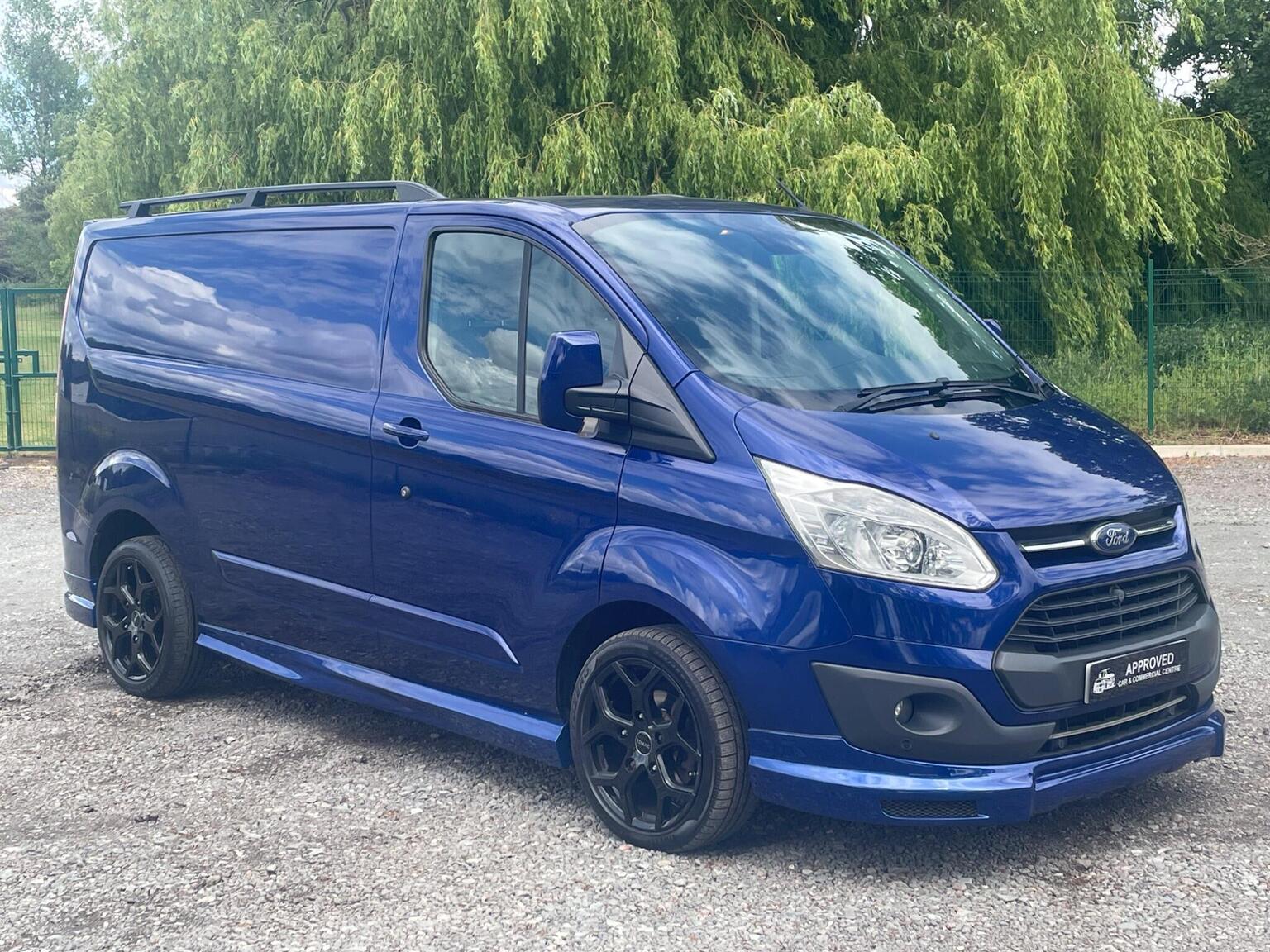FORD TRANSIT CUSTOM 2.2 TDCi 270 Limited L1 H1 5dr (2015/65)